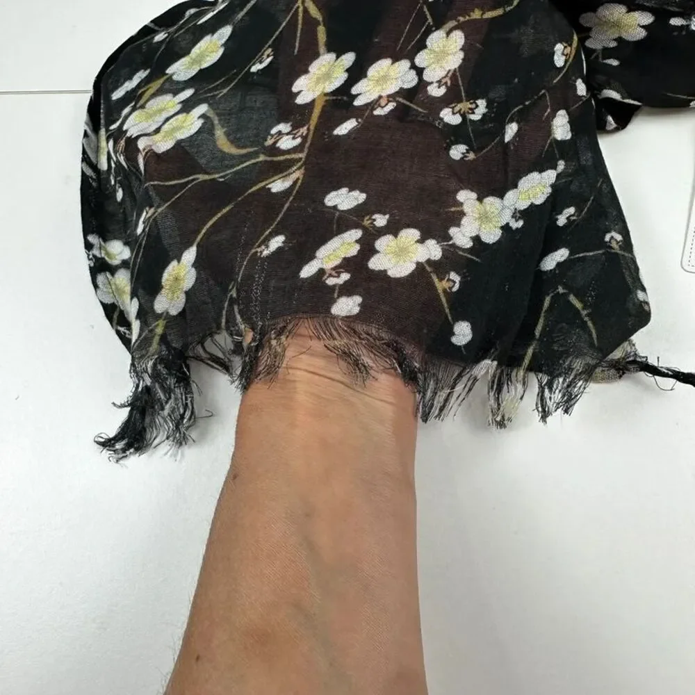 Onam Lightweight Floral Scarf Black & White Scarf Fringe Edges